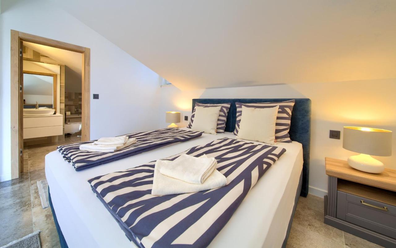 Rooms Salvia เซรส ภายนอก รูปภาพ